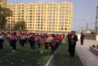 乾安县第六小学户外活动场地