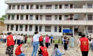 邵东县黄陂桥乡中心小学户外活动场地