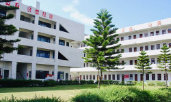 白石塘乡中学户外活动场地
