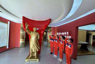 庄河市徐岭镇中心小学户外活动场地