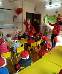 白围幼儿园户外活动场地