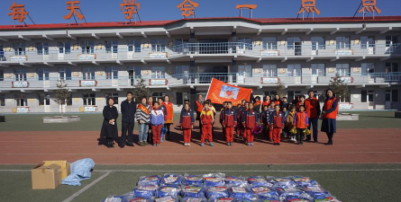 武川县可镇第三小学户外活动场地