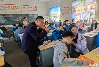 洞市中学户外活动场地