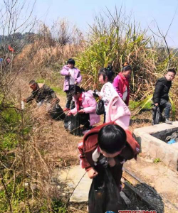 邵东县砂石镇中心小学户外活动场地