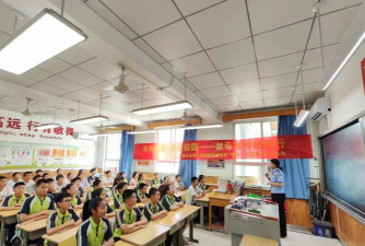 石家庄市谈南路小学户外活动场地