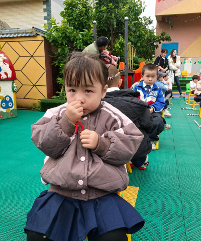 临渭区孝义镇金滩村启蒙幼儿园户外活动场地
