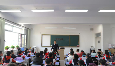 藁城市兴安镇兴安小学户外活动场地