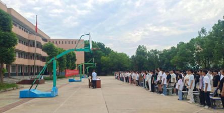 石首市调关镇第一初级中学户外活动场地