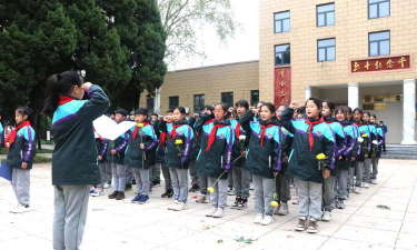 滨河路小学校户外活动场地