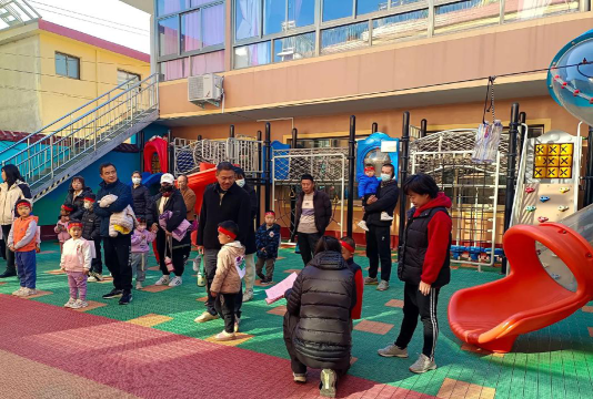 小芳幼儿园户外活动场地