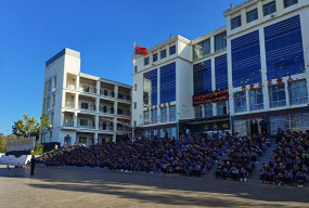 石林县石林镇中学户外活动场地