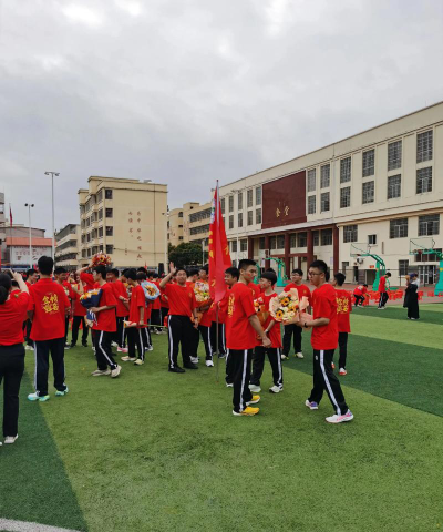 团风县但店镇永丰学校户外活动场地