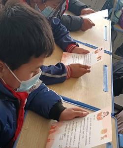 策勒乡中心小学户外活动场地