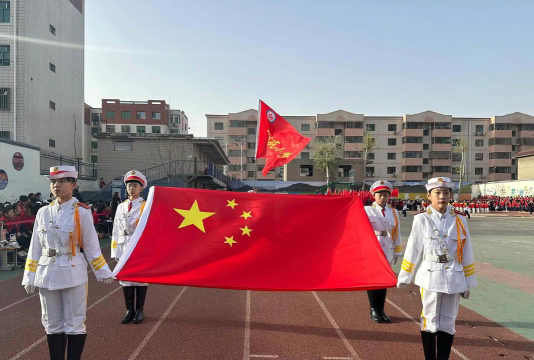 龙港区西苑小学户外活动场地