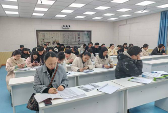 山阳县石佛寺乡九年制学校户外活动场地