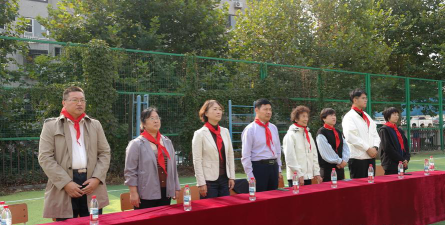 大连市沙河口区南平小学户外活动场地