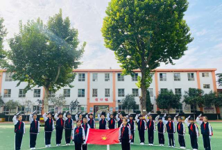 邯郸市丛台区中华桥小学户外活动场地