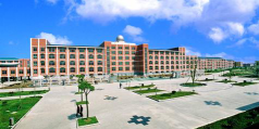 仙桃市彭场镇第一中学户外活动场地
