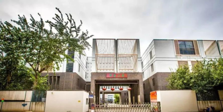 中营学校户外活动场地