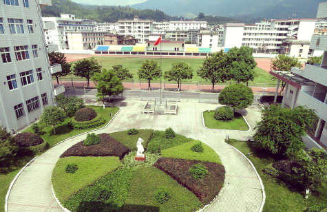桂东一中户外活动场地