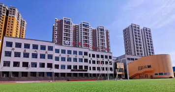 大同市城区第八小学校户外活动场地