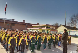 矿区煤峪口小学户外活动场地