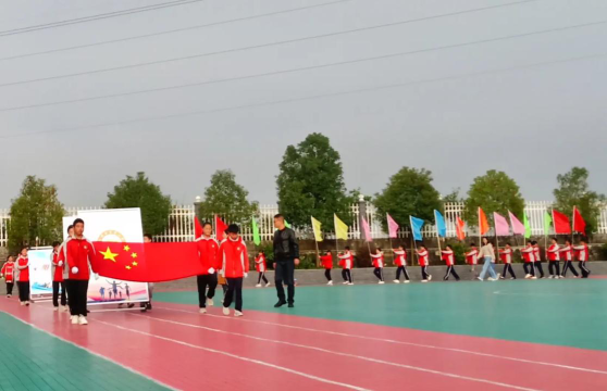 崇礼县高家营镇万明育才小学户外活动场地