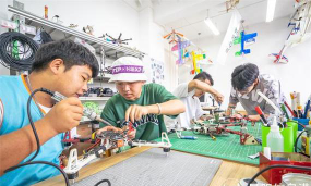 昆明市农业学校户外活动场地