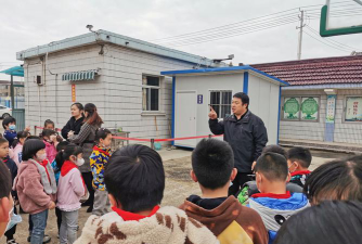 河北省任丘市梁召镇娄子小学户外活动场地