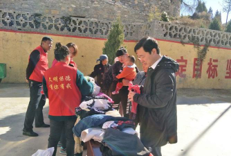 保德县窑洼乡中心小学户外活动场地