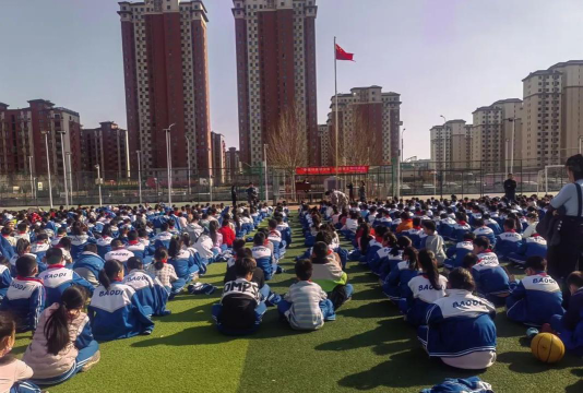 宝坻区牛道口镇焦山寺中心小学户外活动场地