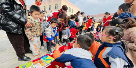海安县老坝港乡老坝港幼儿园户外活动场地