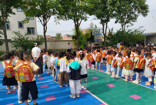 阳城县寺头乡黍地幼儿园户外活动场地