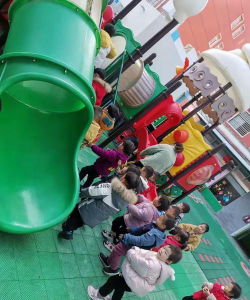 沈阳小牛津双语幼儿园户外活动场地