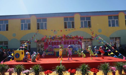 正镶白旗幼儿园户外活动场地