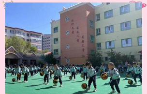 海拉尔童心幼儿园户外活动场地
