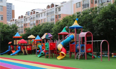 巴彦淖尔盟幼儿园户外活动场地