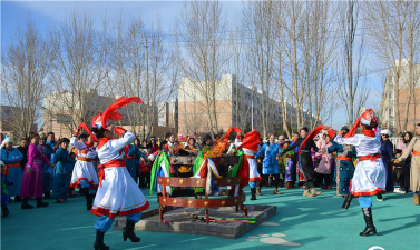 乌拉特中旗蒙古族幼儿园户外活动场地
