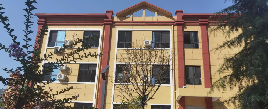 东关友好幼儿园户外活动场地