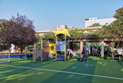 邯郸市金丰儿童学园户外活动场地