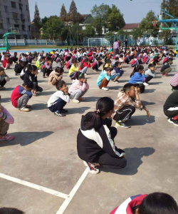 治河渡中心小学户外活动场地