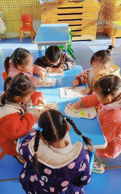天津市东丽区春田花花幼儿园户外活动场地