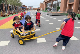 北京市顺义区杨镇第三幼儿园户外活动场地