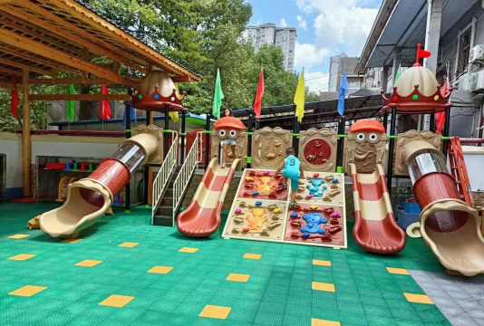 北京市通州区快乐宝贝幼儿园户外活动场地