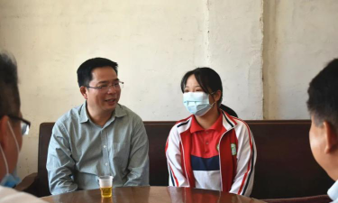封开县白垢镇白垢学校日光教学点户外活动场地