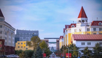 黑龙江科技大学户外活动场地