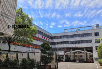 邵阳市旅游中等职业学校户外活动场地