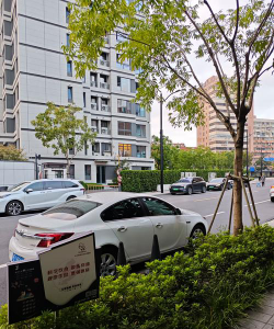 汕尾城区丽城幼儿园户外活动场地
