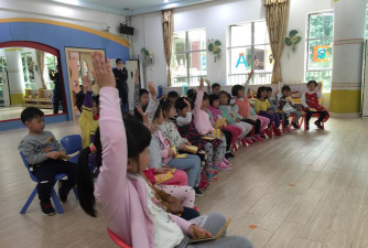 广州市海珠区穗花幼儿园户外活动场地