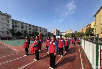 临湘市第三完全小学户外活动场地
